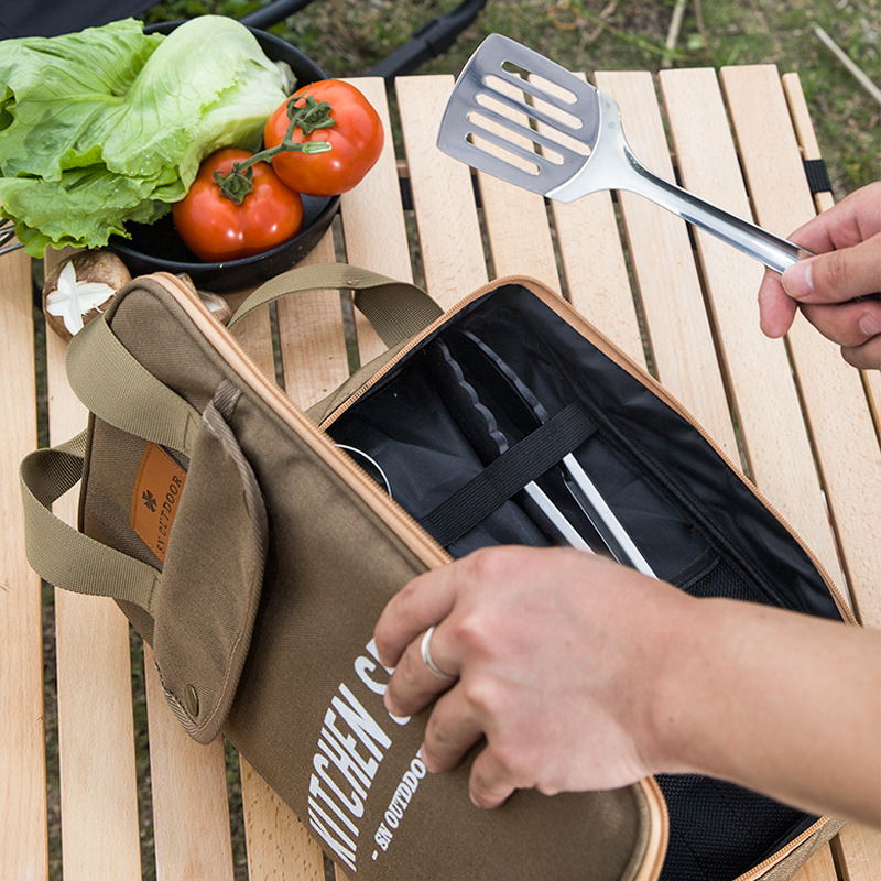 Camping Cooking Kits - ชุดเครื่องครัวแคมป์ปิ้ง 8 ชิ้น พร้อมกระเป๋าพกพา อุปกรณ์ทำครัวสำหรับเดินทางกลางแจ้ง กระเป๋าเก็บของ