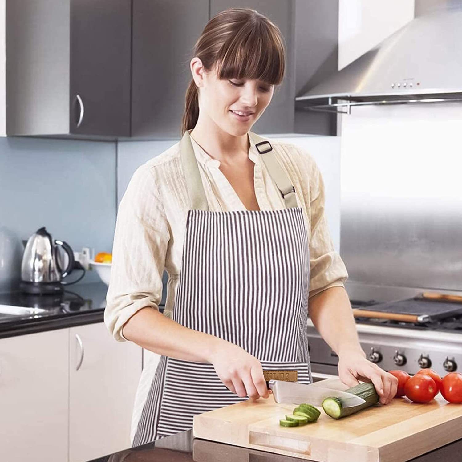 ผ้ากันเปื้อนครัวลายขาวดำ ปรับไ - Camping Cooking Apron บทวิจารณ์และราคา